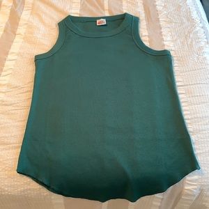 Zigzag Stripe top in deep green